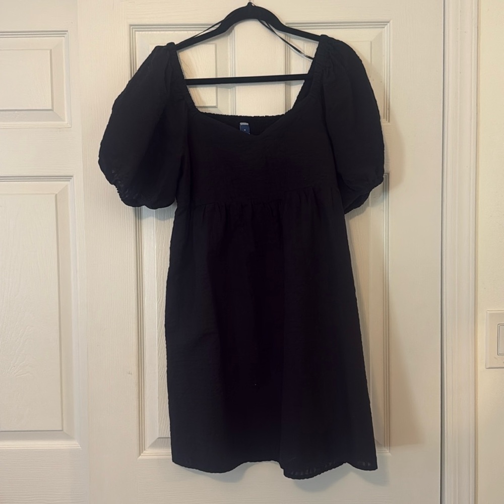 Black babydoll puff sleeve dress